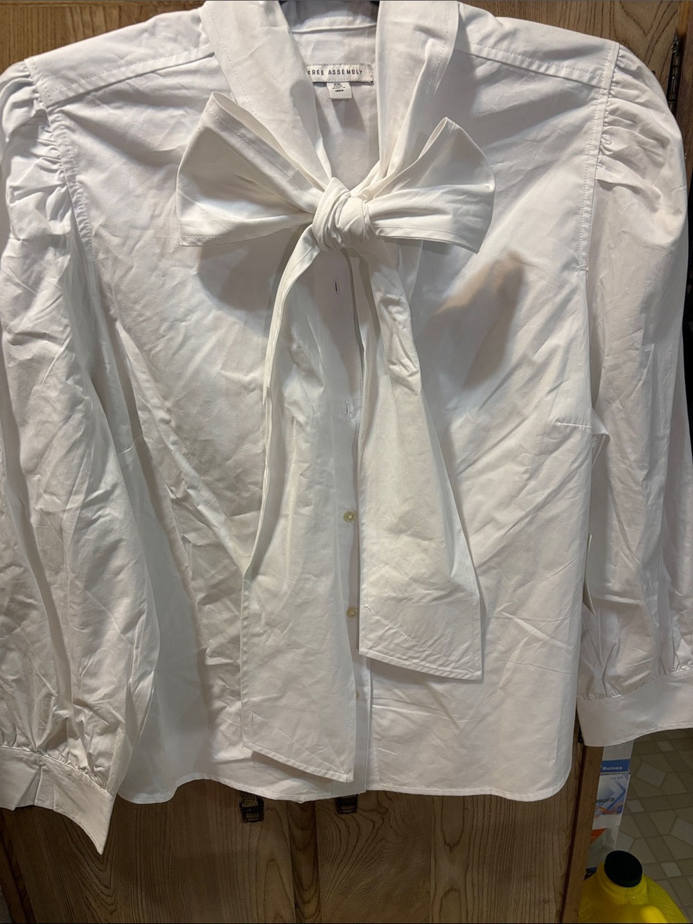 White Free Assembly Women's Cotton Tie Neck Blouse size XXL 20
